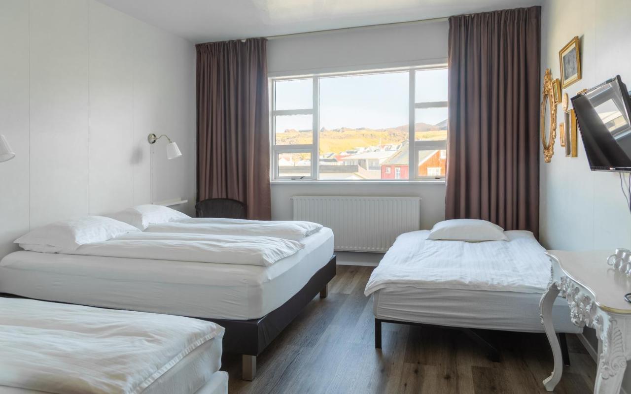 Guesthouse Hamar เวสมาร์นายาร์ ภายนอก รูปภาพ