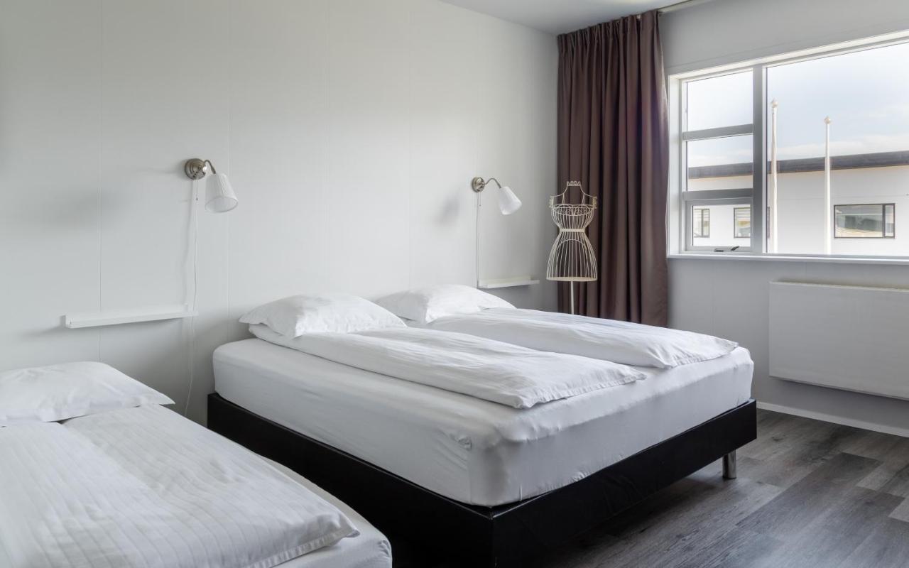 Guesthouse Hamar เวสมาร์นายาร์ ภายนอก รูปภาพ