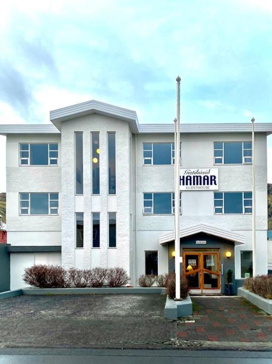 Guesthouse Hamar เวสมาร์นายาร์ ภายนอก รูปภาพ
